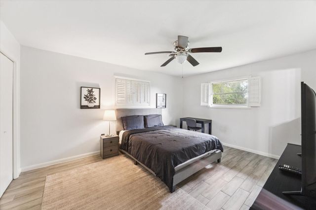 807 W Murrill Street, Baytown, TX 77520