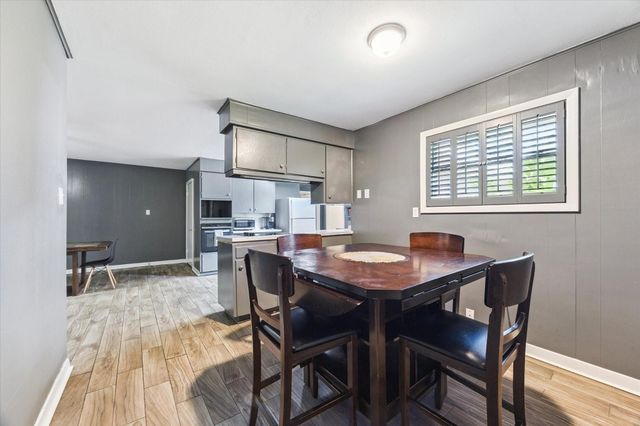 807 W Murrill Street, Baytown, TX 77520