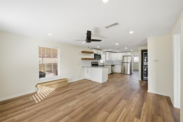 640 Clements Avenue, Van Alstyne, TX 75495