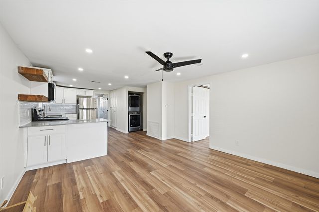 640 Clements Avenue, Van Alstyne, TX 75495