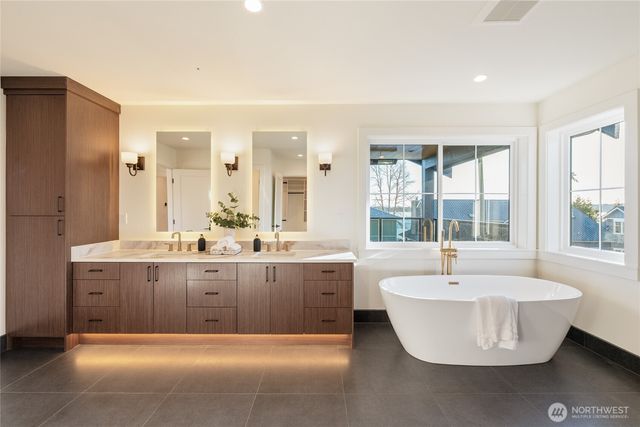 1301 Leighton Street, Blaine, WA 98230