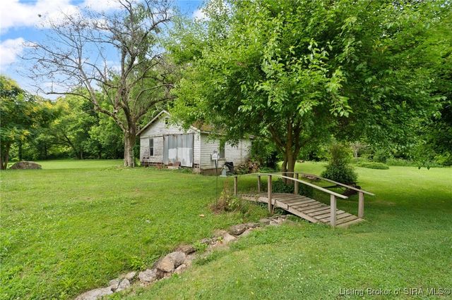 1127 Walnut Street, Madison, IN 47250