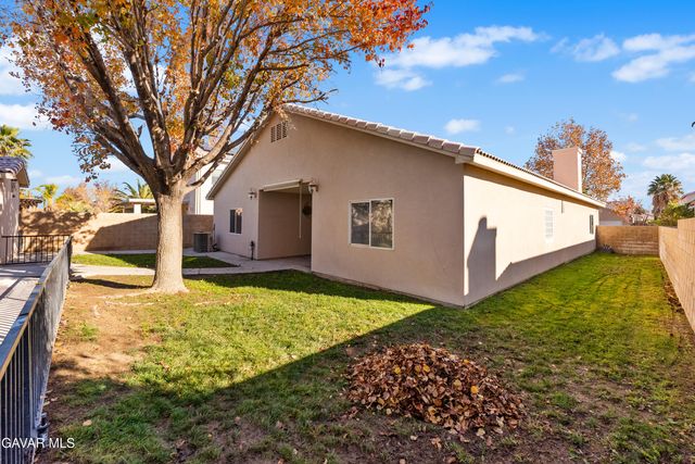 44149 Westridge Drive, Lancaster, CA 93536
