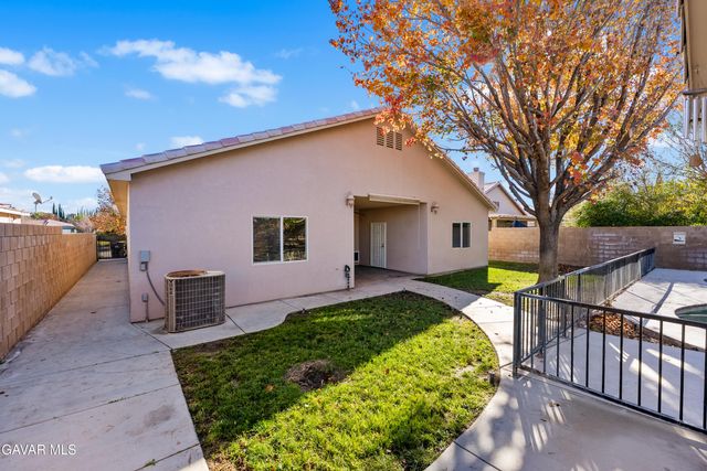 44149 Westridge Drive, Lancaster, CA 93536