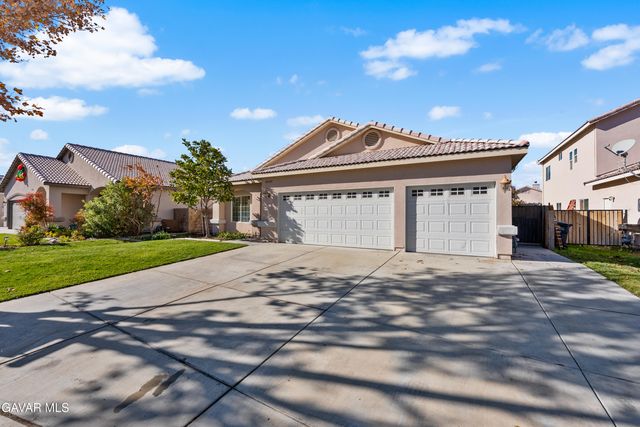 44149 Westridge Drive, Lancaster, CA 93536