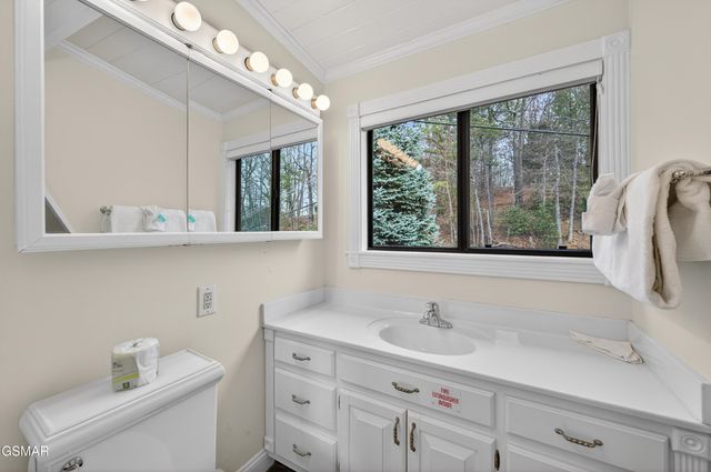 1109 Ski View Drive, Gatlinburg, TN 37738