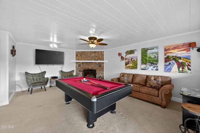 1109 Ski View Drive, Gatlinburg, TN 37738