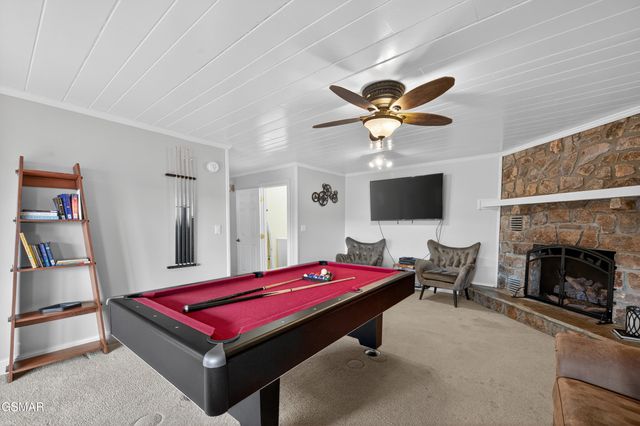 1109 Ski View Drive, Gatlinburg, TN 37738