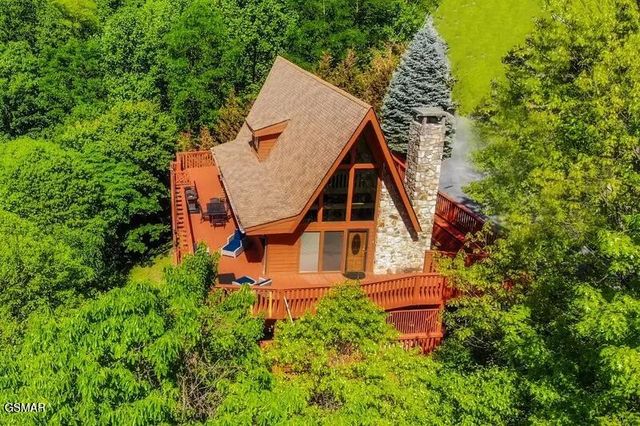 1109 Ski View Drive, Gatlinburg, TN 37738