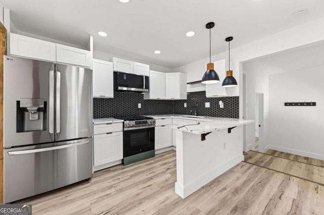 1046 Cheaves Street, Forest Park, GA 30297