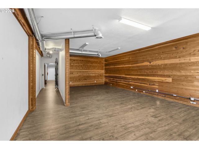 47470 HIGHWAY 58, Oakridge, OR 97463