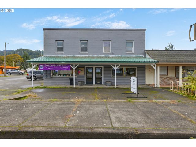 47470 HIGHWAY 58, Oakridge, OR 97463