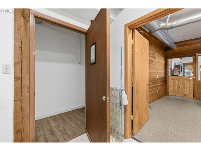 47470 HIGHWAY 58, Oakridge, OR 97463