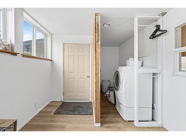 47470 HIGHWAY 58, Oakridge, OR 97463