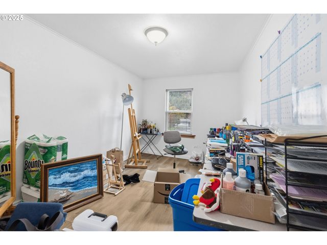 47470 HIGHWAY 58, Oakridge, OR 97463