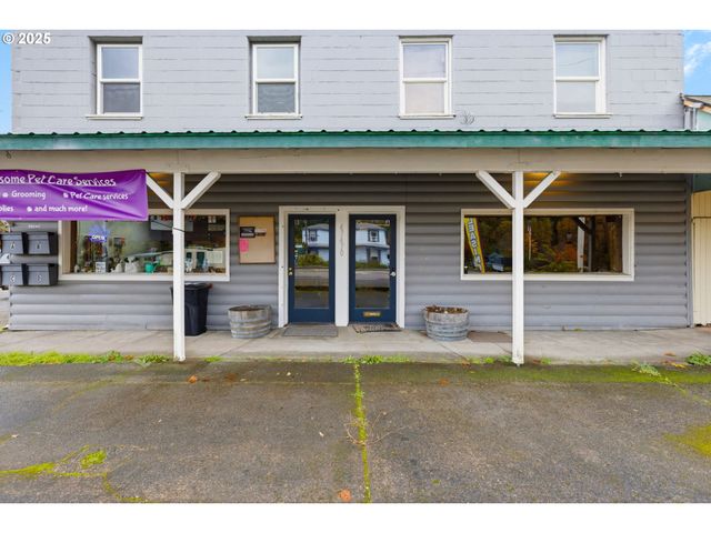47470 HIGHWAY 58, Oakridge, OR 97463