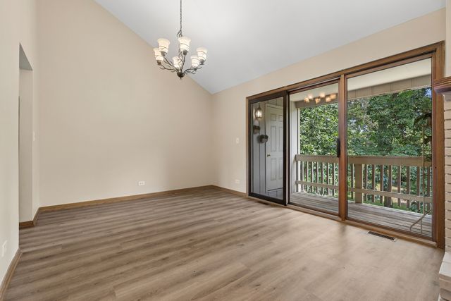 602 Country Lane, Des Plaines, IL 60016
