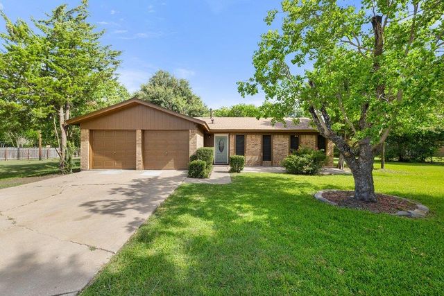 704 Brookwood CIR, Taylor, TX 76574