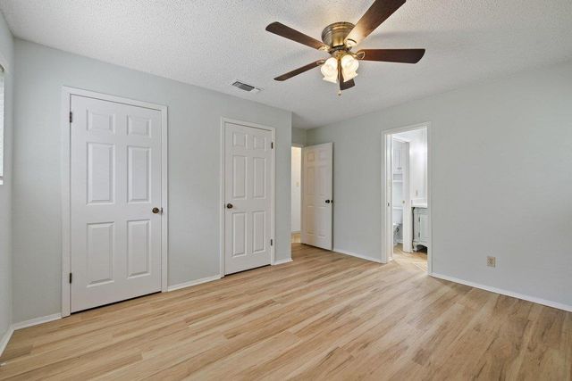 704 Brookwood CIR, Taylor, TX 76574