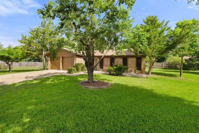 704 Brookwood CIR, Taylor, TX 76574
