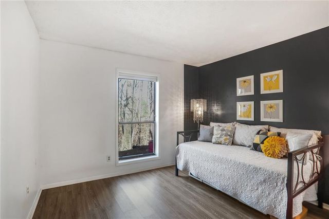 210 Woodcliff Drive, Atlanta, GA 30350