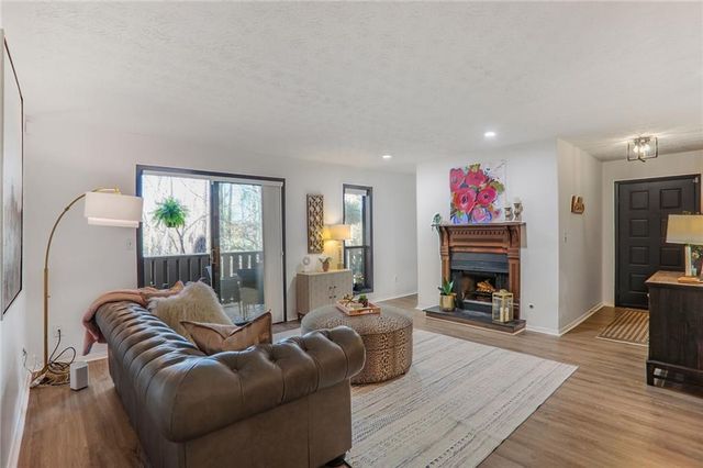 210 Woodcliff Drive, Atlanta, GA 30350
