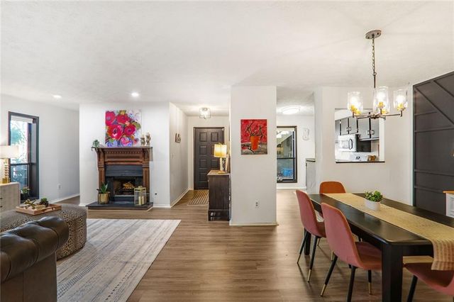 210 Woodcliff Drive, Atlanta, GA 30350