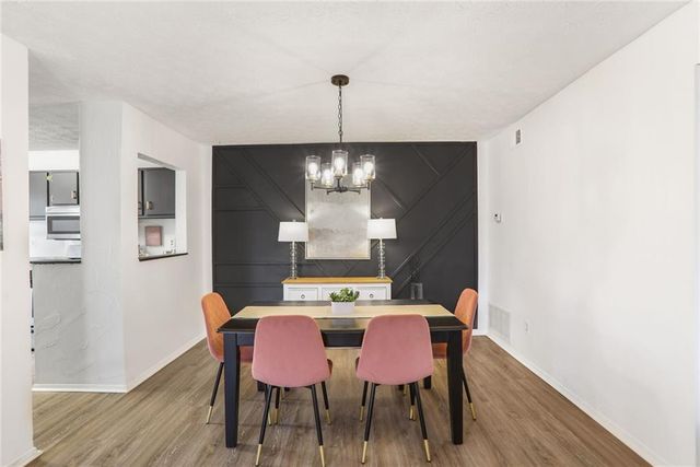 210 Woodcliff Drive, Atlanta, GA 30350