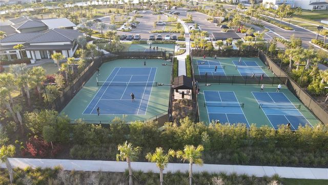 33410 CASTAWAY LOOP, Wesley Chapel, FL 33543