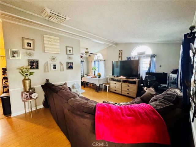 18540 Soledad Canyon Rd 27, Canyon Country, CA 91351