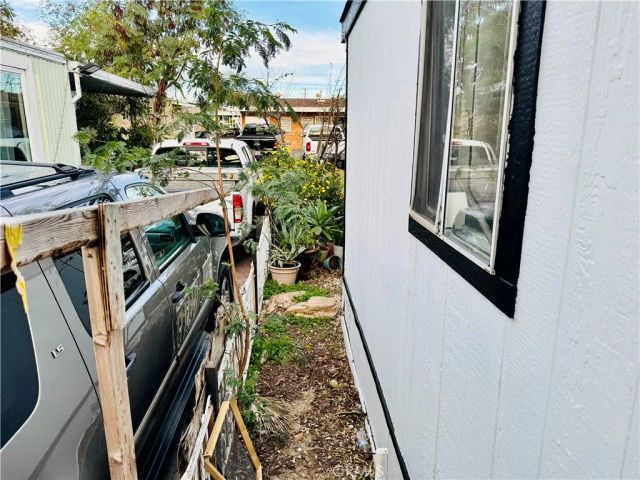 18540 Soledad Canyon Rd 27, Canyon Country, CA 91351