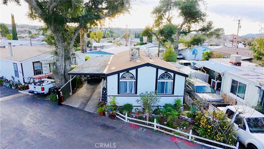 18540 Soledad Canyon Rd 27, Canyon Country, CA 91351