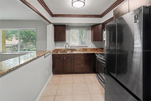 4450 40TH AVENUE N D12, St Petersburg, FL 33714
