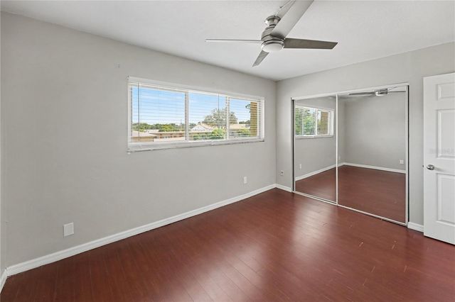 4450 40TH AVENUE N D12, St Petersburg, FL 33714