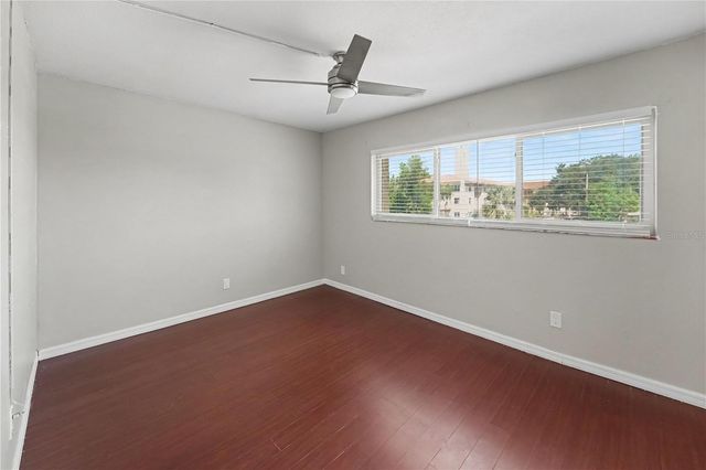 4450 40TH AVENUE N D12, St Petersburg, FL 33714