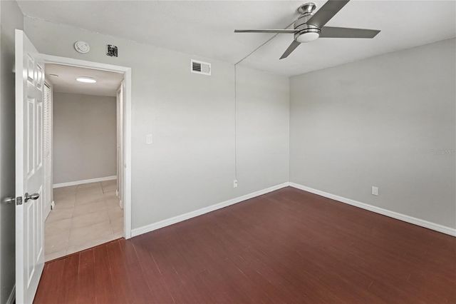 4450 40TH AVENUE N D12, St Petersburg, FL 33714