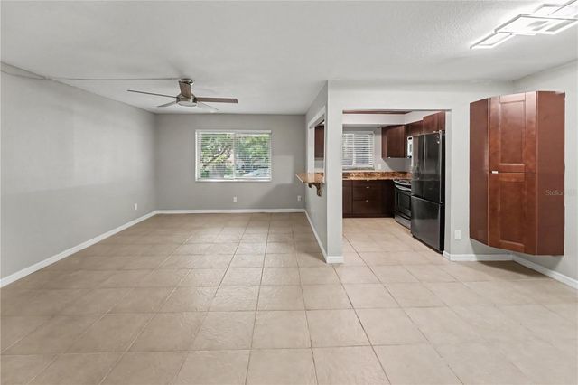 4450 40TH AVENUE N D12, St Petersburg, FL 33714