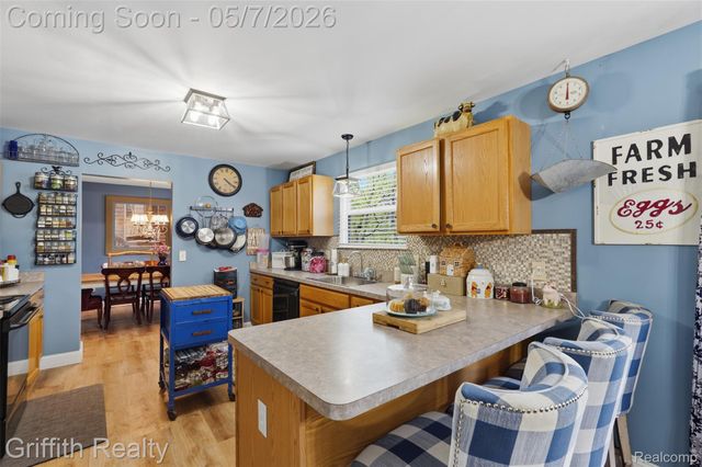 2000 Laurel Oak Drive, Oceola Township, MI 48855