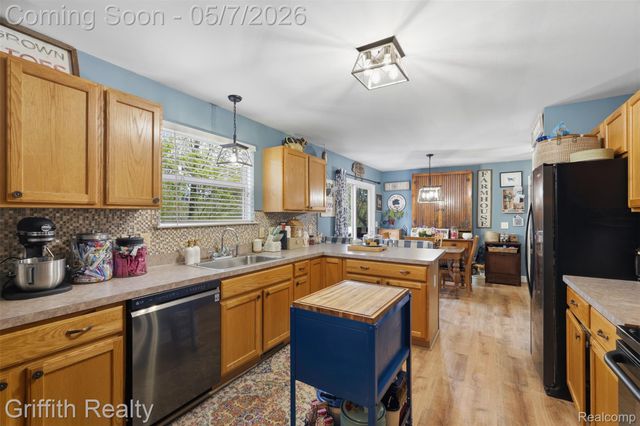 2000 Laurel Oak Drive, Oceola Township, MI 48855