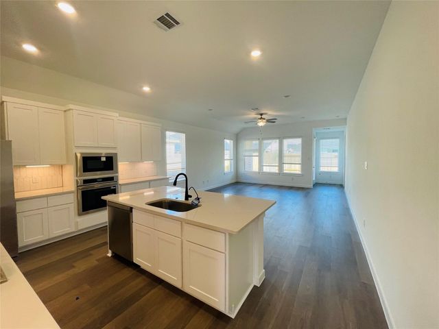 3309 Woodrose Orchard, Pearland, TX 77581