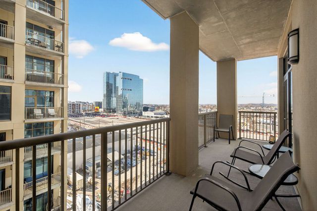 1510 Demonbreun St Apt 904, Nashville, TN 37203