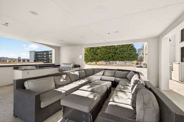 1510 Demonbreun St Apt 904, Nashville, TN 37203