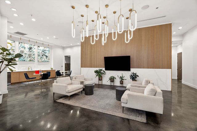 1510 Demonbreun St Apt 904, Nashville, TN 37203