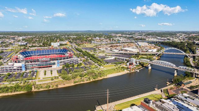 1510 Demonbreun St Apt 904, Nashville, TN 37203