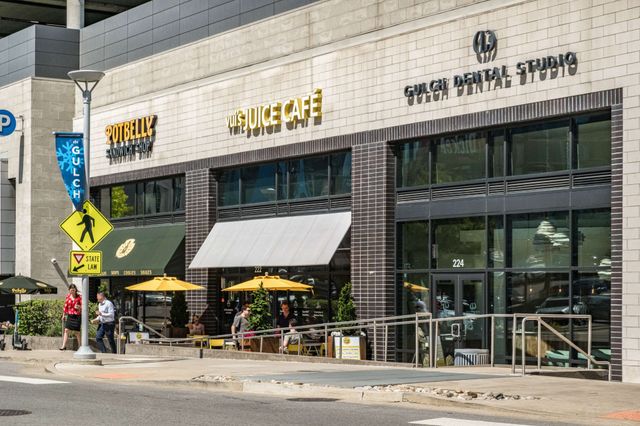 1510 Demonbreun St Apt 904, Nashville, TN 37203