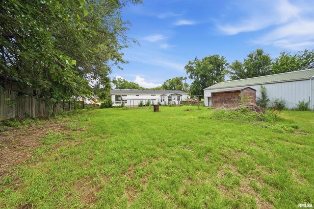 1504 HILLVIEW Drive, Pekin, IL 61554