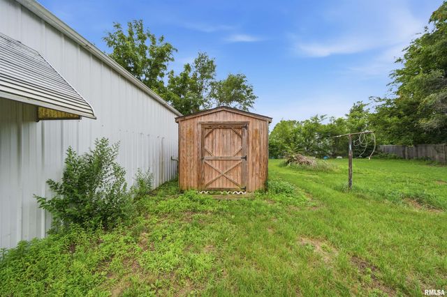 1504 HILLVIEW Drive, Pekin, IL 61554