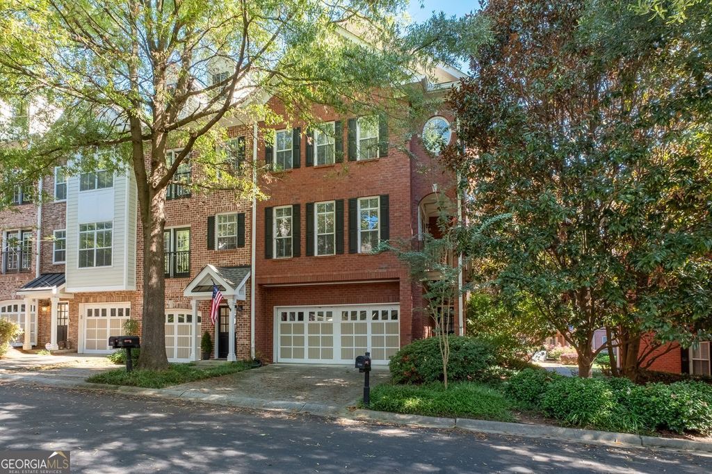 1116 Glenridge Place 605, Sandy Springs, GA 30342 — photo 2