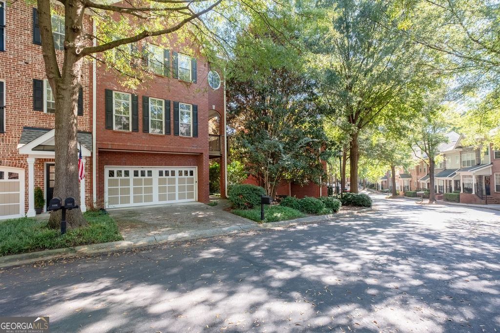 1116 Glenridge Place 605, Sandy Springs, GA 30342 — photo 3