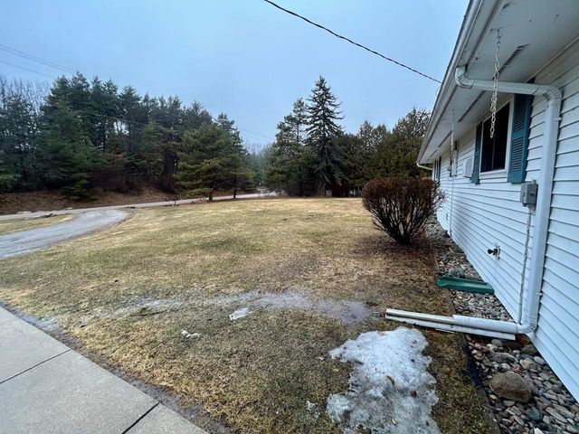 123 S Shearer Road, Gladwin, MI 48624